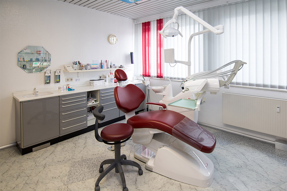 Einrichtung - Zahnarztpraxis Christiane Wittenhagen in 87700 Memmingen
